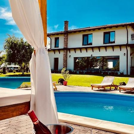 Vila Epic House Valea Avrigului Exteriér fotografie