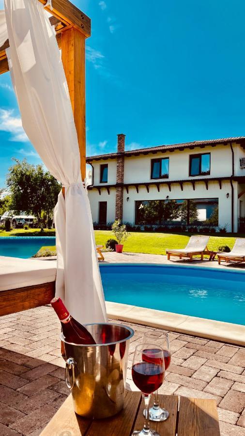 Vila Epic House Valea Avrigului Exteriér fotografie